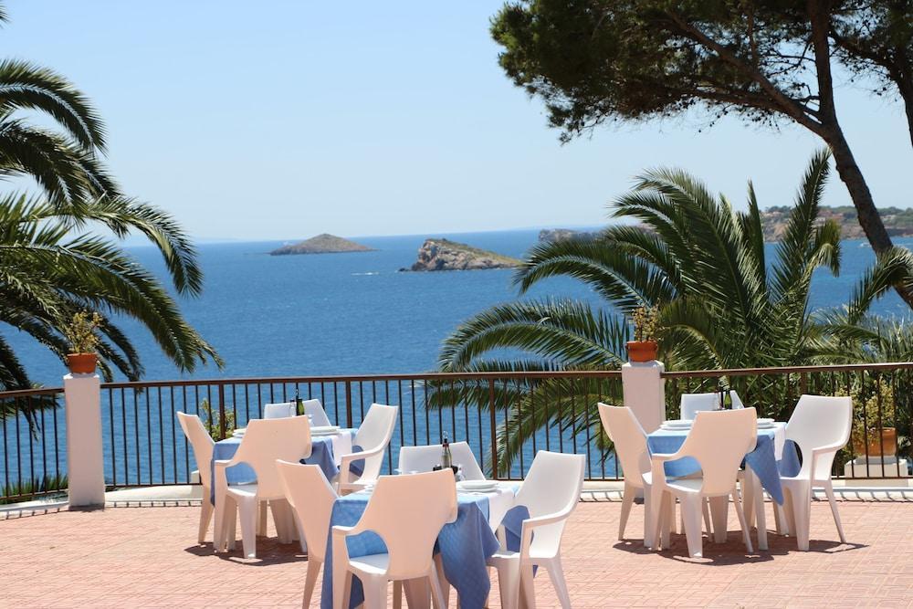Club Cala Azul Hotel Cala Llenya Kültér fotó